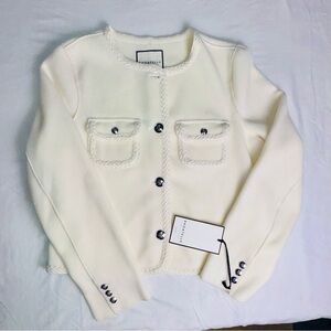 Bagatelle White Cropped Jacket Sweater Size M NWT Gold Button Chic Blazer Style